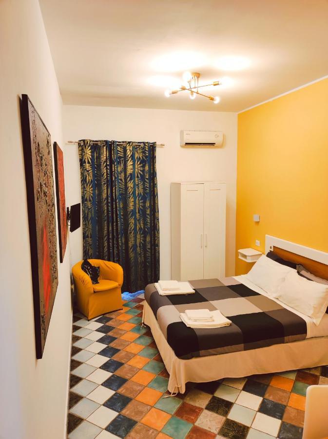Firenze32 Bed & Breakfast Naples Bilik gambar
